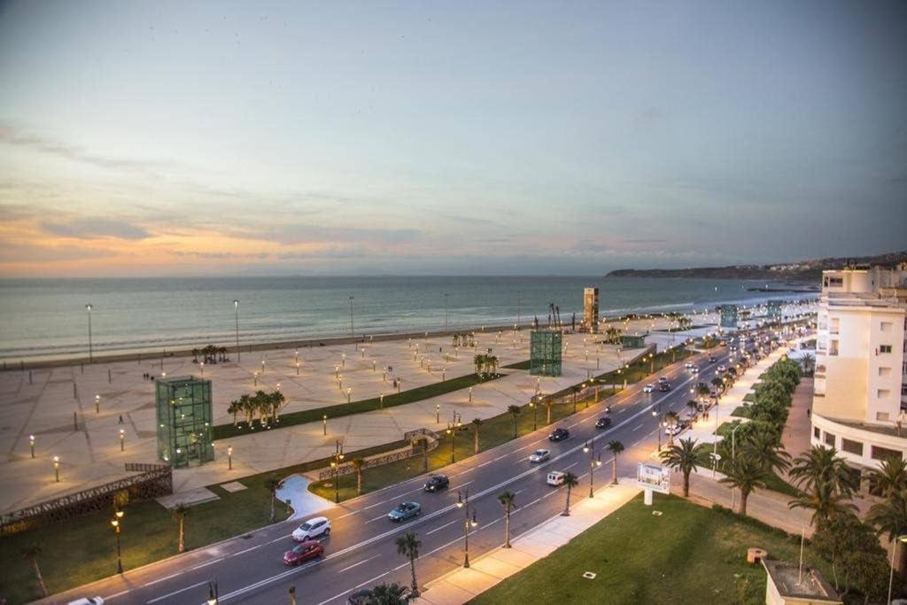 Vue Sur Mer Avec 2 Terrasses - 100M² - Sur La Cote Tanger Eksteriør billede